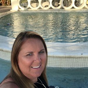 Meet your Posher, Dawn